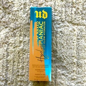 New Urban Decay Stay Naked HydroManic Tinted Glow Hydrator (51 Medium)